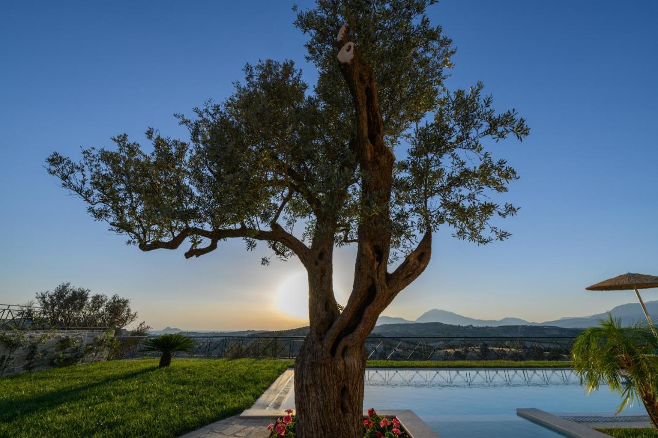 Villa Salla Sívas エクステリア 写真