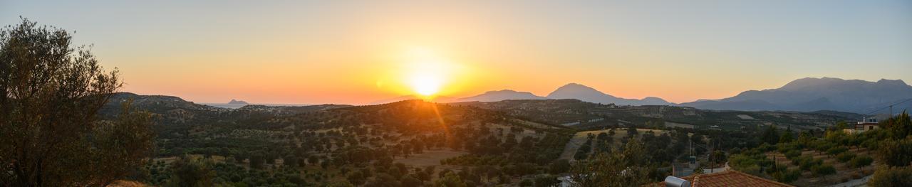 Villa Salla Sívas エクステリア 写真